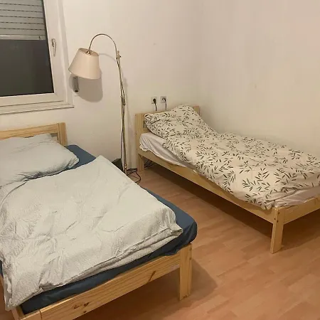 Monteurzimmer In *